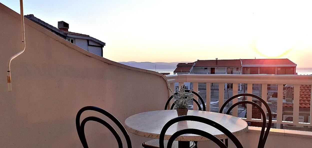 Apartments Villa Bonaca Baška Voda Pokoj fotografie