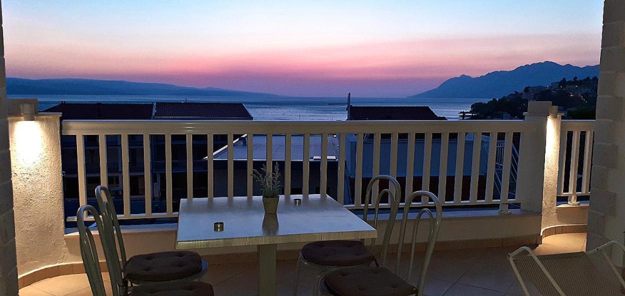 Apartments Villa Bonaca Baška Voda Pokoj fotografie